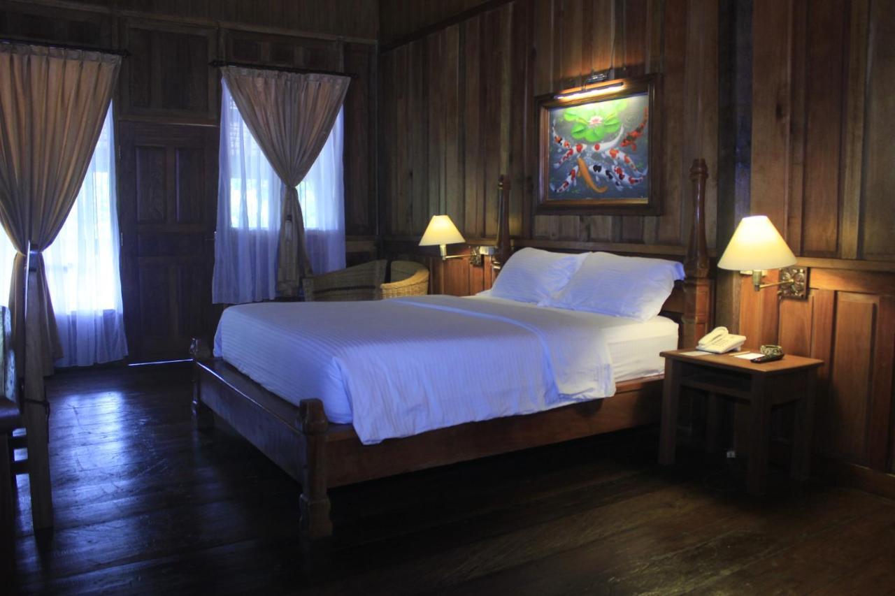 Wakatobi Patuno Diving And Beach Resort By Sahid Wanci Exterior photo